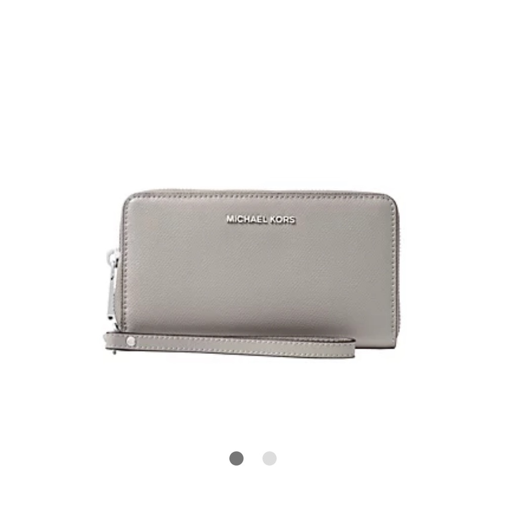 Michael Kor’s Jet Set Travel wallet